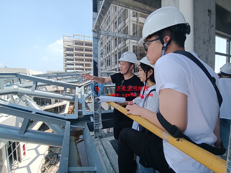 嘉興長安里ETFE氣枕鋼膜結構頂棚工程現場學習觀摩會 嘉興長安里ETFE氣枕鋼膜結構頂棚工程現場學習觀摩會