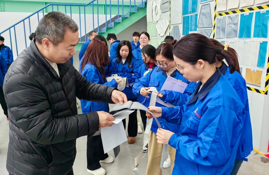 1740461440188372.jpg 7(1).jpg