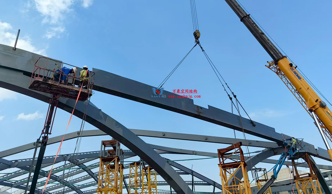 ETFE氣枕膜與雙曲面空間網(wǎng)殼結構結合是什么樣?一起來一睹真容 ETFE氣枕膜與雙曲面空間網(wǎng)殼結構結合是什么樣?一起來一睹真容