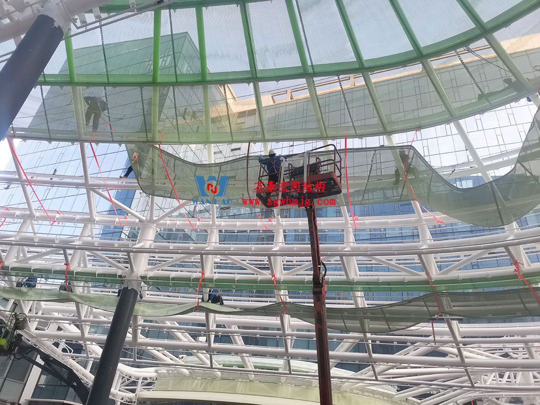 ETFE膜材有什么優(yōu)點?ETFE膜結(jié)構(gòu)有哪些分類? ETFE膜材有什么優(yōu)點?ETFE膜結(jié)構(gòu)有哪些分類?